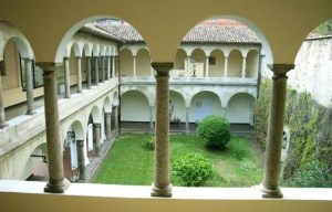 "I Chiostri" della Società Umanitaria a Milano.